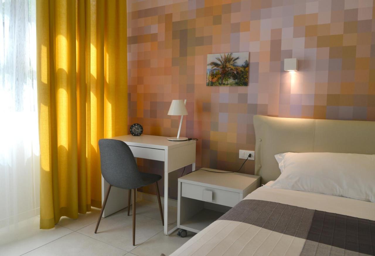 Hotel Villa Miki ボルディゲーラ エクステリア 写真